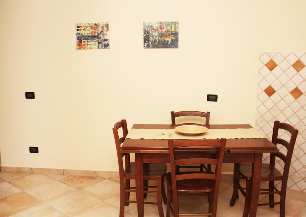 Villa Suber Sperlonga Ruang foto