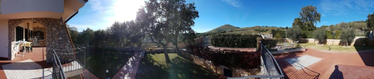 Villa Suber Sperlonga Bagian luar foto