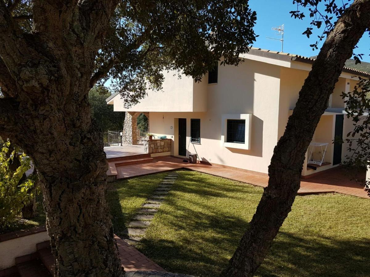 Villa Suber Sperlonga Bagian luar foto
